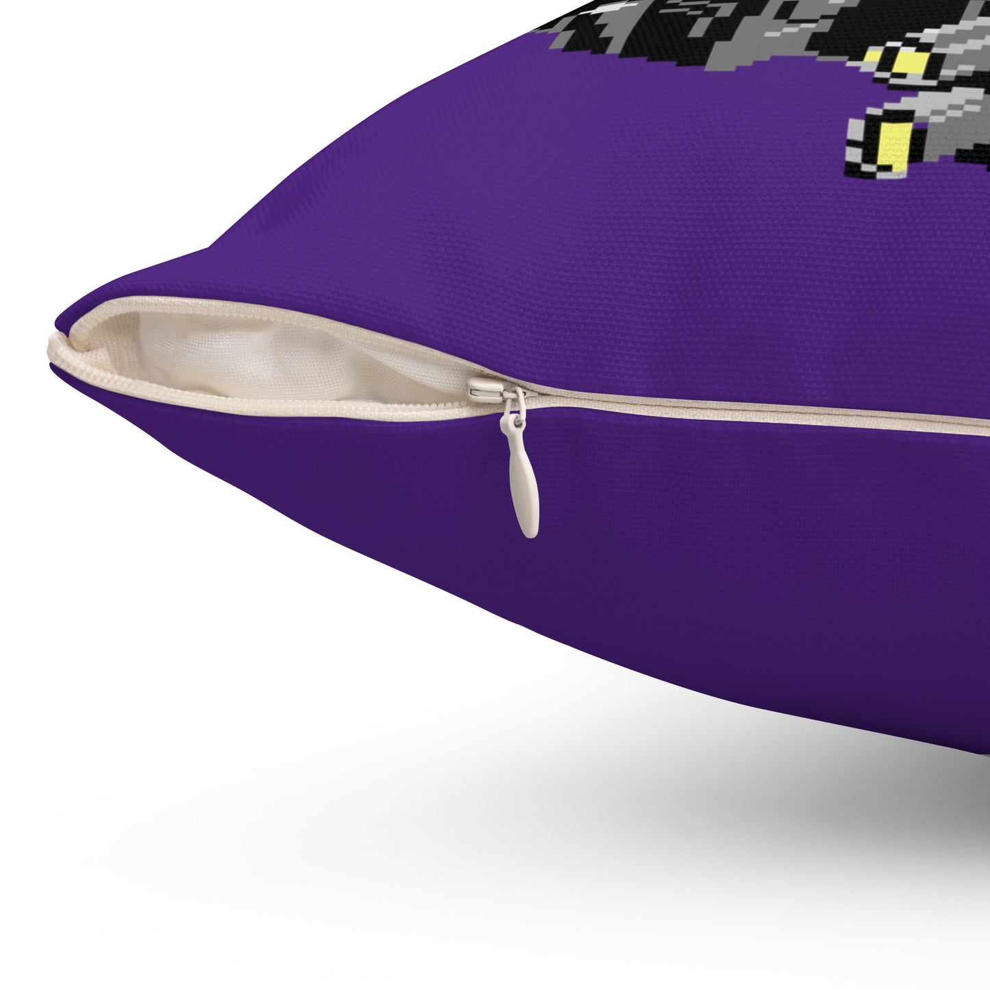 Arkanoid Quadratisches Kissen aus gesponnenem Polyester