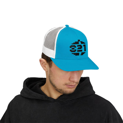 Paradroid 821 - Snapback Truckerpet Printify
