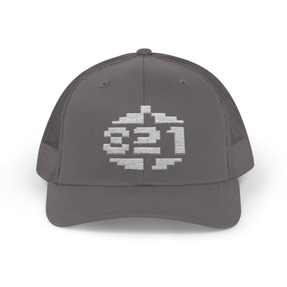 Paradroid 821 - Snapback Truckerpet Printify